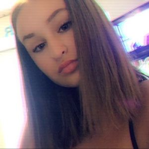 Meet your Posher, Ava